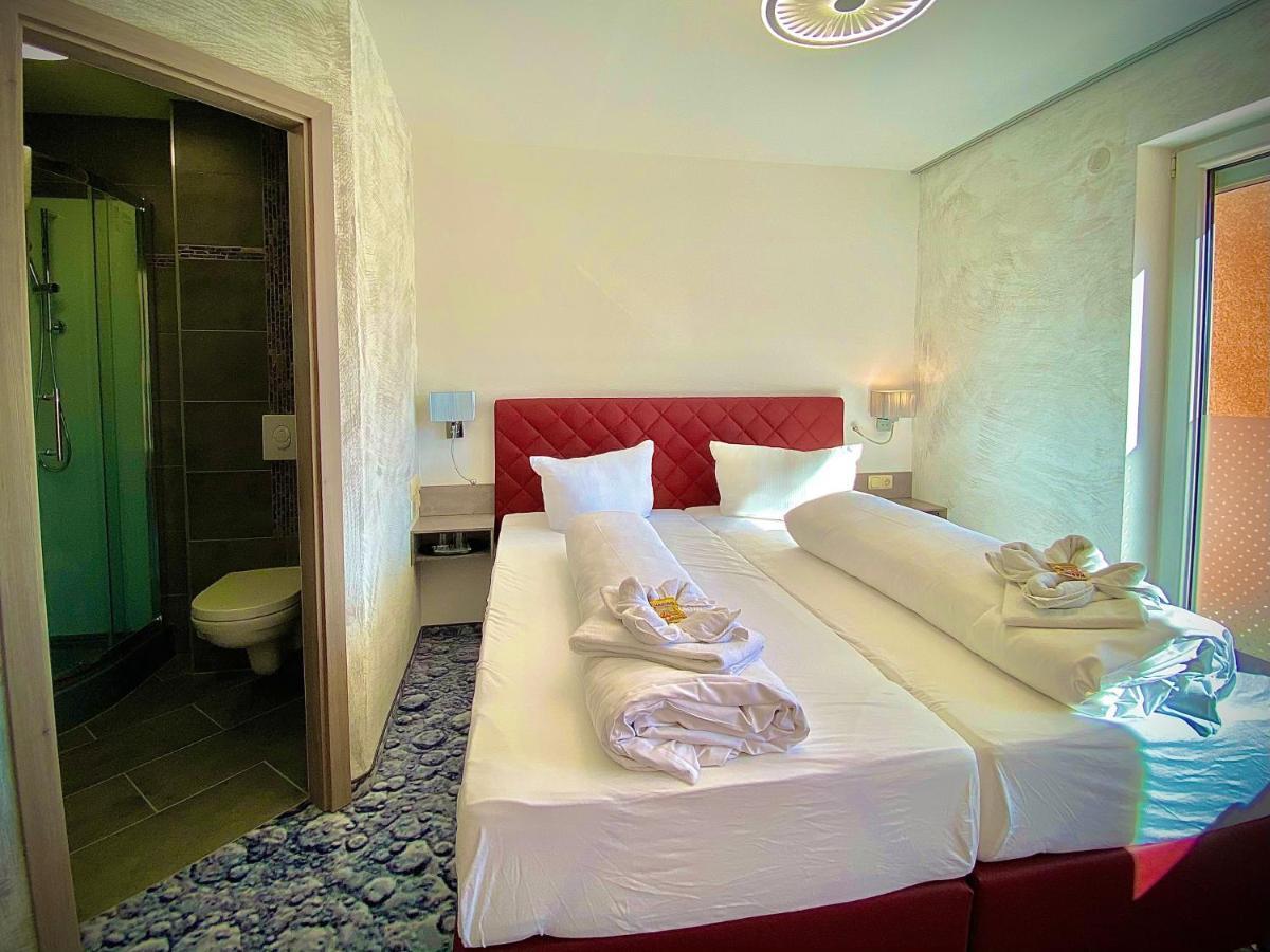 Meister Baer Hotel Wettiner Hof Glauchau Buitenkant foto