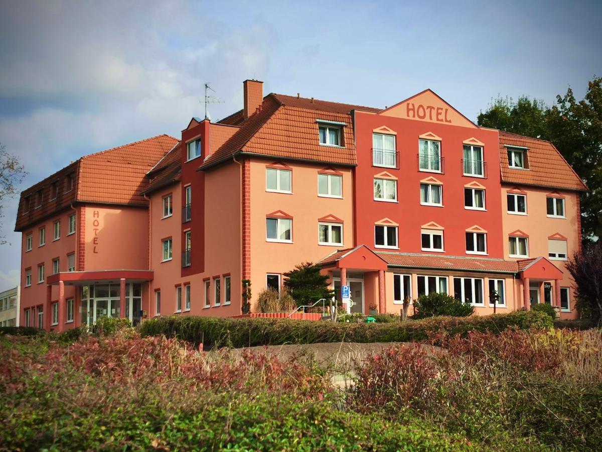 Meister Baer Hotel Wettiner Hof Glauchau Buitenkant foto
