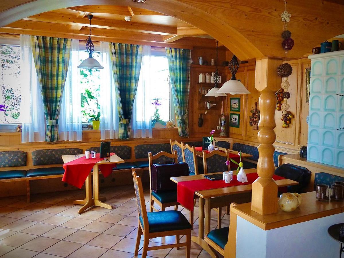 Meister Baer Hotel Wettiner Hof Glauchau Buitenkant foto